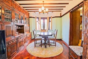 Dining Room- click for photo gallery